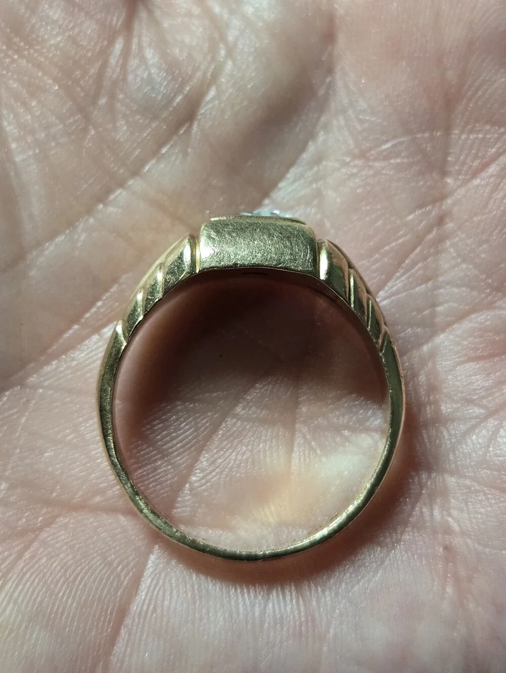 Vintage Gold Men's Ring with Clear Center Stone